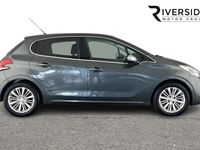Used Peugeot 208 Allure 82 HP (60 kW) 2017 Grey Hatchback