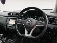 Used Nissan X-Trail S 130 HP (95 kW) 2017 Red SUV