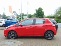 Used Toyota Yaris 107 HP (78 kW) 2019 Red Hatchback