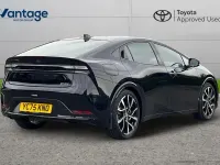 Used Toyota Prius 220 HP (161 kW) 2025 Black Hatchback