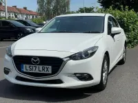 Used Mazda 3 105 HP (77 kW) 2017 White Hatchback