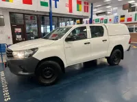 Used Toyota HiLux Active 150 HP (110 kW) 2019 White Pickup