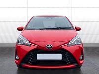 Used Toyota Yaris 111 HP (81 kW) 2018 Red Hatchback