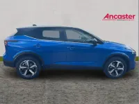 Used Nissan Qashqai N-Connecta 155 HP (114 kW) 2022 Blue SUV