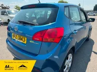 Used Kia Venga 2010 Blue Hatchback