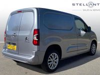Used Citroën Berlingo 99 HP (72 kW) 2024 Grey MPV