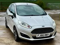 Used Ford Fiesta ST-Line 125 HP (91 kW) 2016 Silver Hatchback