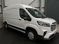 Usado Maxus V90 163 HP (119 kW) 2023 Branco Van
