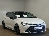 Used Toyota Corolla Sport 184 HP (135 kW) 2020 White Hatchback