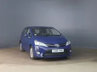 Used Toyota Verso 112 HP (82 kW) 2016 Blue MPV
