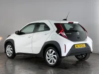 Used Toyota Aygo X PURE 2022 White SUV