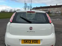 Używany Fiat Punto Easy 69 KM (50 kW) 2013 Biały Hatchback
