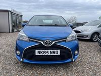 Used Toyota Yaris 2015 Blue Hatchback