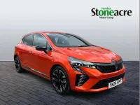 Used Renault Clio Techno 88 HP (64 kW) 2024 Orange Hatchback