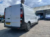 Used Renault Trafic Business 2018 White MPV