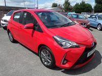 Used Toyota Yaris 111 HP (81 kW) 2017 Red Hatchback