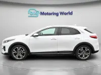Begagnad Kia XCeed 158 HK (116 kW) 2022 Vit SUV
