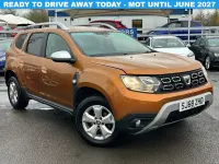 Used Dacia Duster Comfort 115 HP (84 kW) 2018 Orange SUV