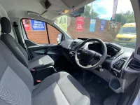 Used Ford Transit Custom 105 HP (77 kW) 2017 White Van