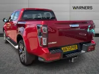 Used Isuzu D-Max 162 HP (119 kW) 2023 Red Pickup