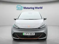 Begagnad Cupra Born e-Boost 169 kW (230 HK) 2024 Halvkombi