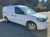 Used VW Caddy Maxi S 122 HP (89 kW) 2021 White MPV