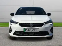 Second-hand Vauxhall Corsa-e SRi 98 kW (134 CP) 2022 Alb Hatchback