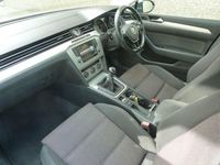 Used VW Passat Business 120 HP (88 kW) 2015 Grey Sedan