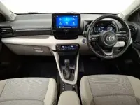 Used Toyota Yaris Hybrid 116 HP (85 kW) 2022 Silver Hatchback