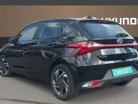 Używany Hyundai i20 SE 101 KM (74 kW) 2023 Czarny Hatchback