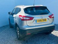 Used Nissan Qashqai S 130 HP (95 kW) 2016 Silver SUV