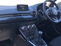 Begagnad Mazda 2 75 HK (55 kW) 2019 Blå Halvkombi