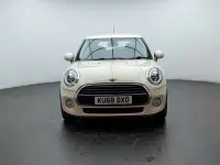 Usado Mini Cooper Hatch 2018 Branco Citadino