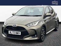 Second-hand Toyota Yaris Hybrid Design 113 CP (83 kW) 2022 Other Hatchback
