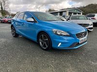 Used Volvo V40 R-Design 120 HP (88 kW) 2016 Blue Hatchback