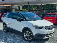 Used Vauxhall Crossland X Sport 120 HP (88 kW) 2019 White SUV