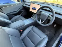 Używany Tesla Model 3 RWD 152 kW (208 KM) 2025 Niebieski Sedan/Limuzyna