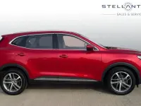 Used MG HS Exclusive 160 HP (117 kW) 2022 Red SUV