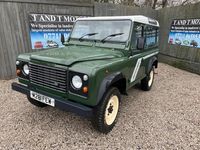 Used Land Rover Defender 111 HP (81 kW) 1995 Green Hatchback