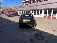 Used Ford Fiesta Zetec 81 HP (59 kW) 2012 Hatchback