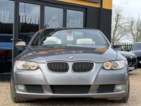Begagnad BMW 330 Cabriolet 2007 Grå Cab