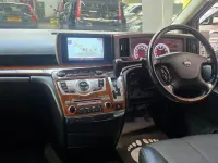 Używany Nissan Elgrand 360º 2008 Srebrny