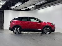 Used Peugeot 3008 Premium 180 HP (132 kW) 2019 Red SUV