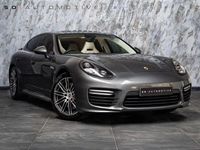 Used Porsche Panamera 520 HP (382 kW) 2015 Grey Hatchback