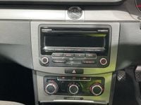 Usado VW Passat SE 2012 Prateado Sedan