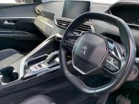 Używany Peugeot 3008 Allure 181 KM (133 kW) 2018 Szary SUV