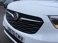 Used Vauxhall Combo Sportive 100 HP (73 kW) 2020 White Van