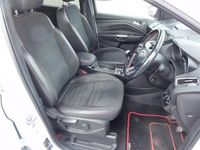 Used Ford Kuga ST-Line 180 HP (132 kW) 2018 White SUV