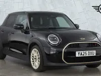 Used Mini Cooper S Hatch 201 HP (147 kW) 2025 Black Hatchback