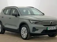 Used Volvo EX40 Core 175 kW (238 HP) 2024 Green SUV